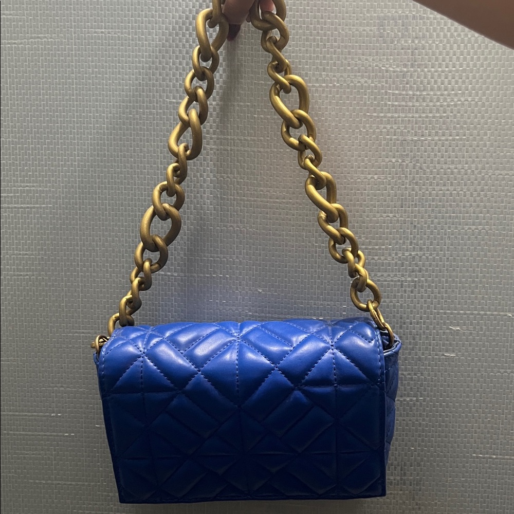Blue Quilted Handbag with Gold Chain
